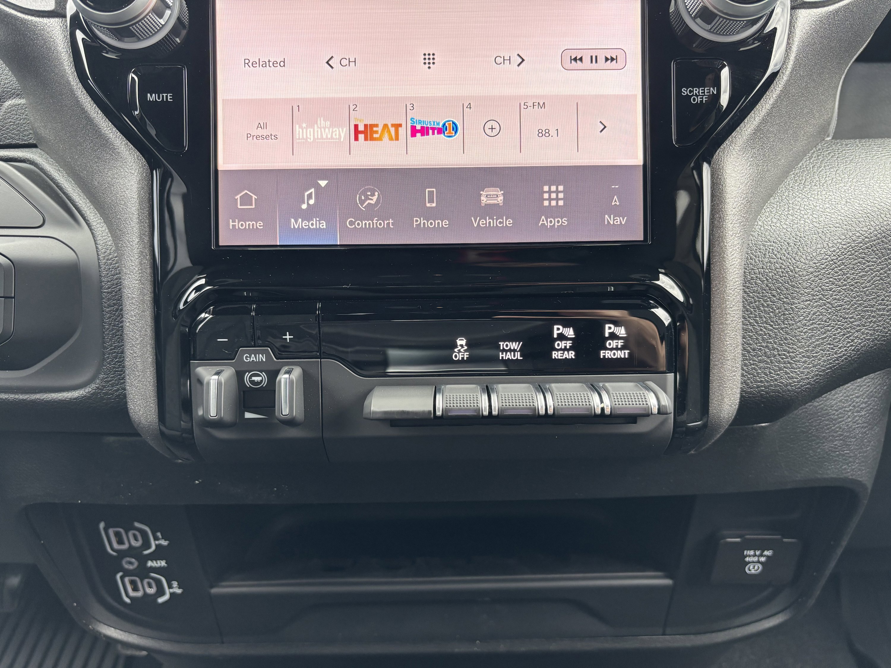 New 2026 RAM 2500 Tradesman image 13