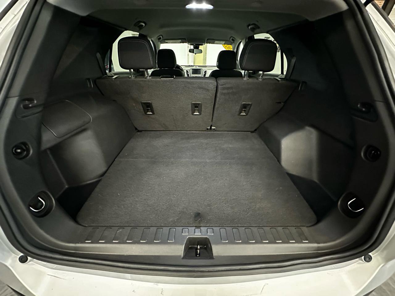 Used 2021 Chevrolet Equinox LS w/ LS Convenience Package FWD image 17