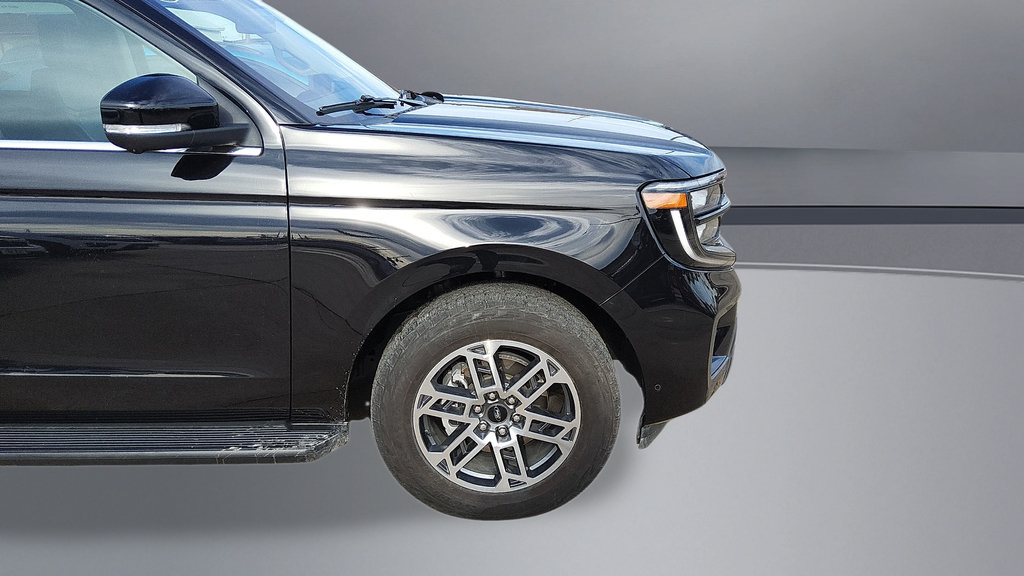 Used 2025 Ford Expedition Active AWD/4WD image 22