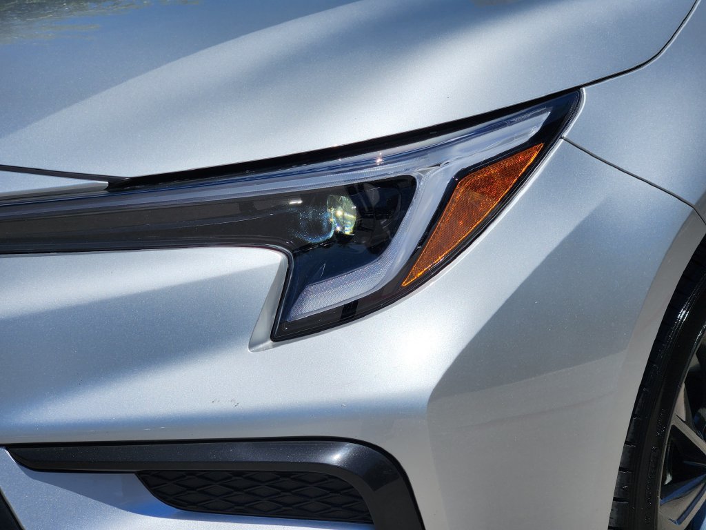 Used 2025 Toyota Corolla SE FWD image 8