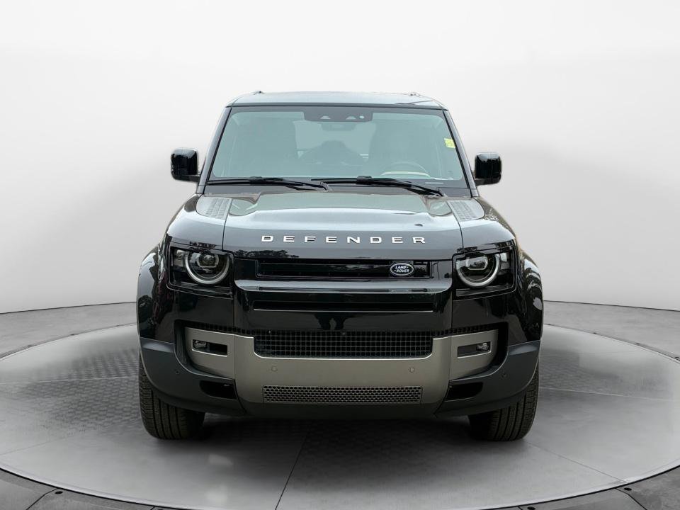 New 2026 Land Rover Defender 110 S AWD/4WD image 2