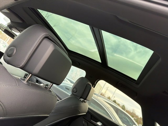 Used 2023 Audi Q5 2.0T Premium w/ Convenience Package image 9