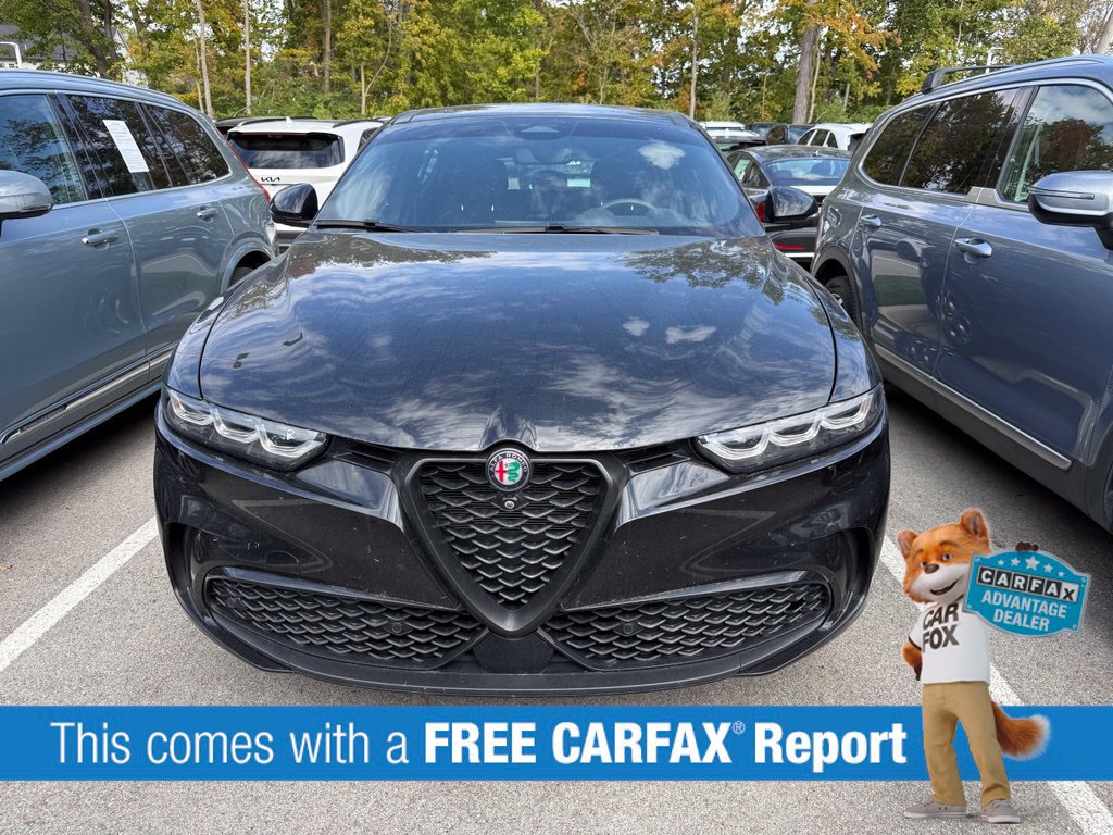 Used 2024 Alfa Romeo Tonale Veloce AWD/4WD image 2