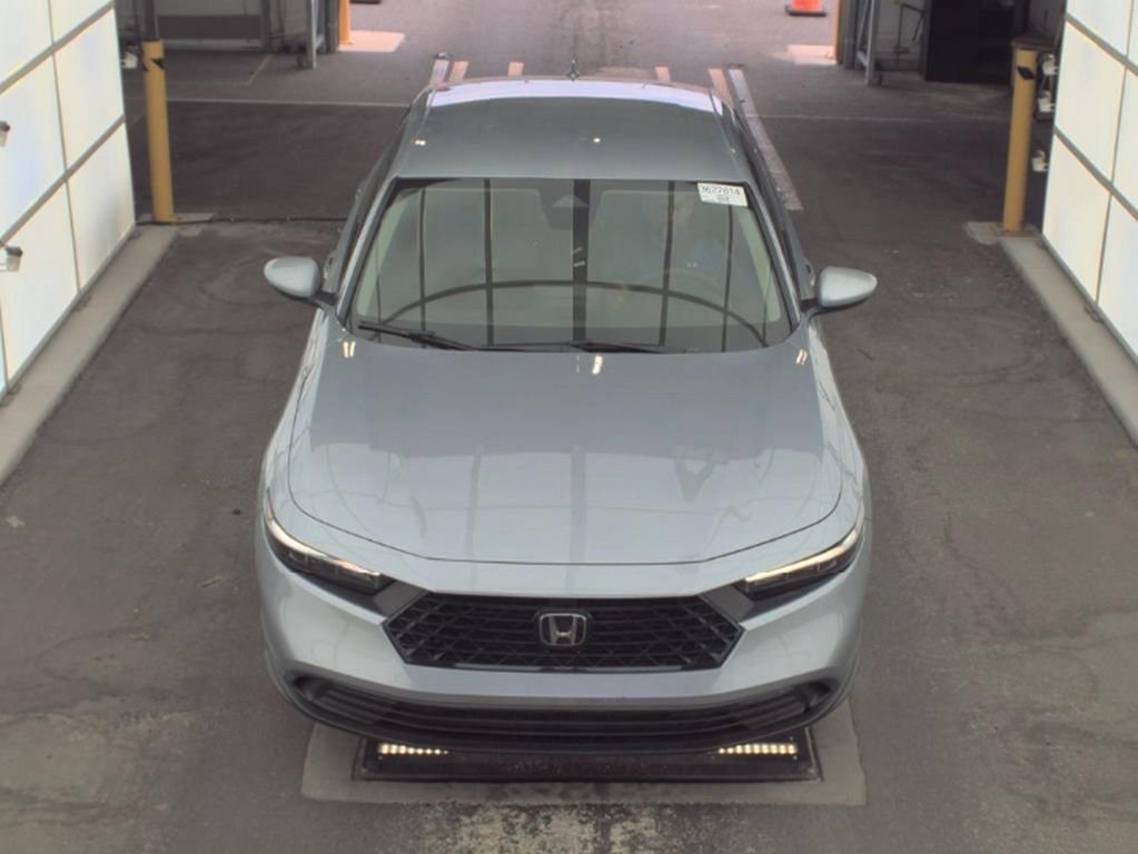 Used 2025 Honda Accord LX image 2
