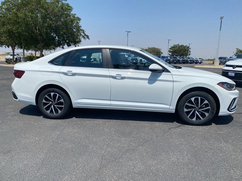 New 2025 Volkswagen Jetta S image 8