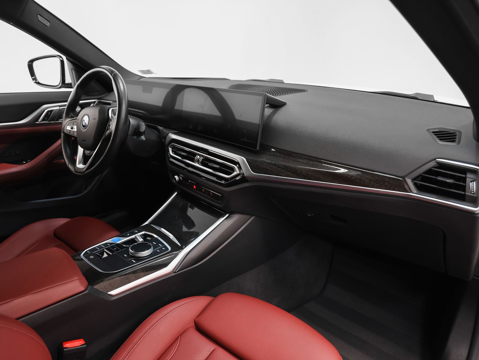 Used 2023 BMW i4 eDrive40 w/ Premium Package image 25