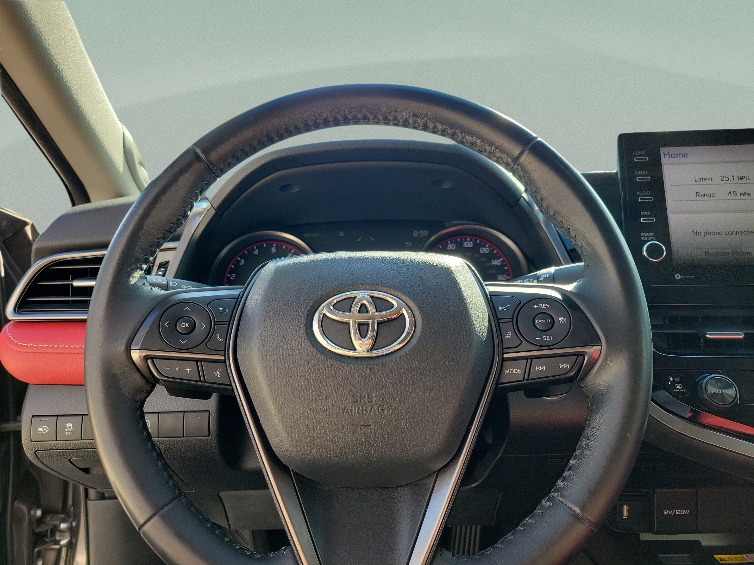 Used 2022 Toyota Camry XSE FWD image 13