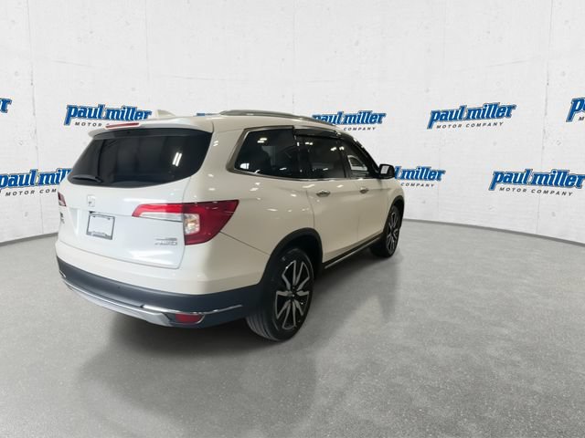 Used 2019 Honda Pilot Touring image 11