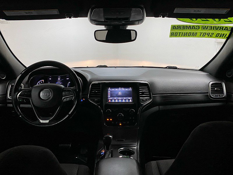 Used 2020 Jeep Grand Cherokee Laredo image 22