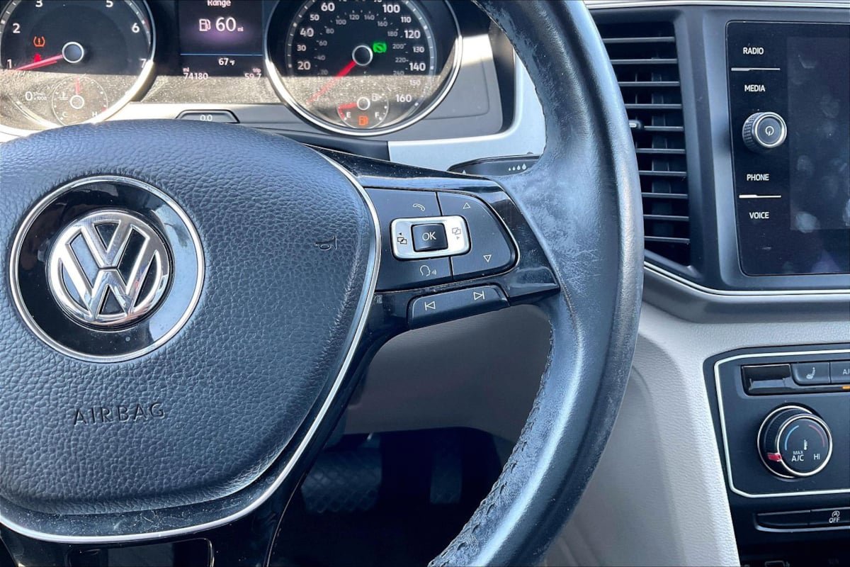 Used 2018 Volkswagen Atlas SE FWD image 19