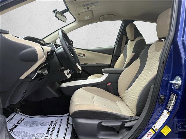 Used 2016 Toyota Prius Three FWD image 10