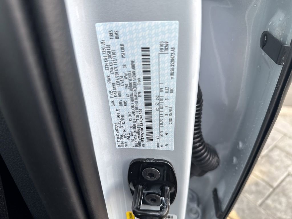 Used 2025 Ford F150 Raptor image 29