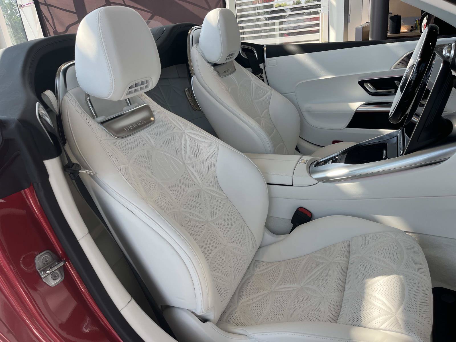 Certified 2026 Mercedes-Benz Maybach SL 680 image 18