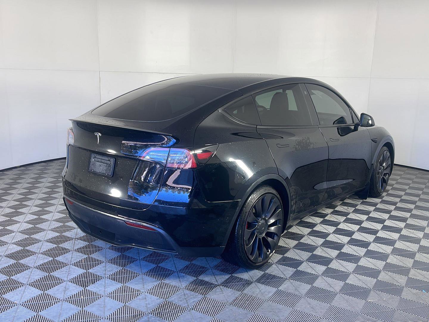Used 2021 Tesla Model Y Performance image 6