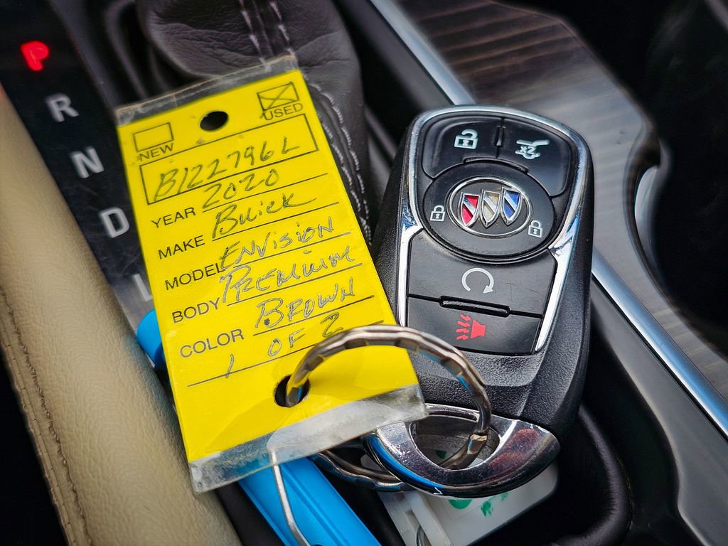 Used 2020 Buick Envision Premium AWD/4WD image 37