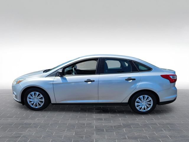 Used 2014 Ford Focus S FWD image 4
