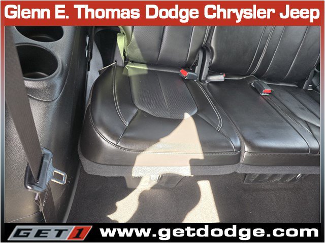 Certified 2023 Chrysler Pacifica Touring-L w/ S Appearance Package image 33