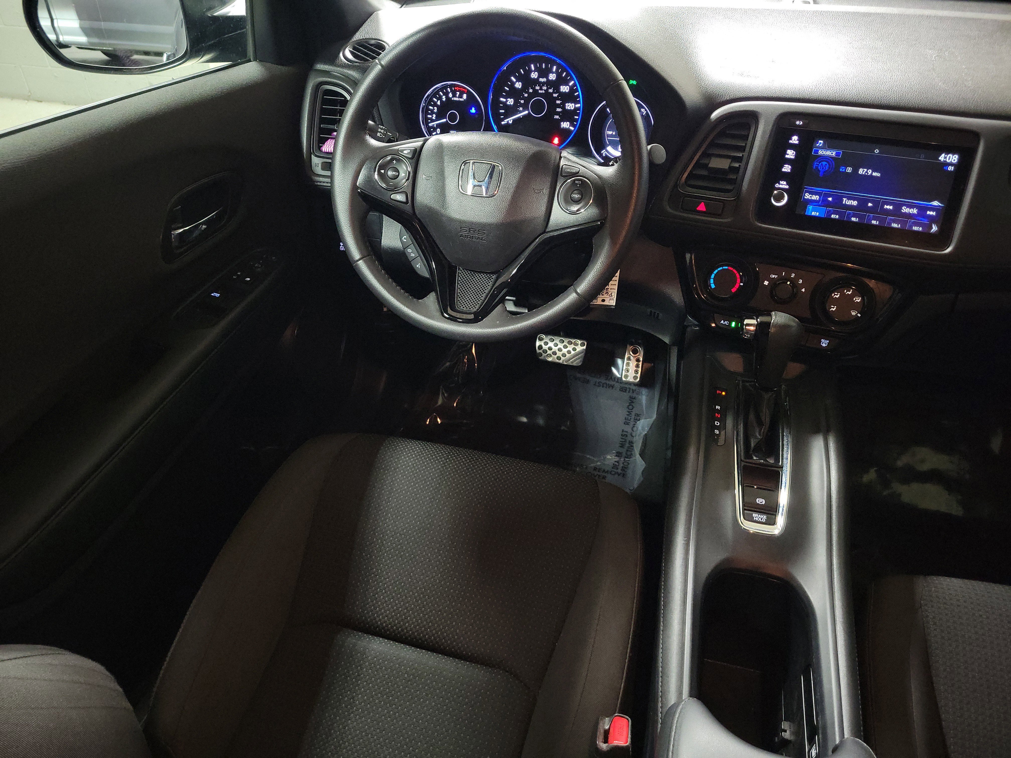 Used 2022 Honda HR-V Sport image 14