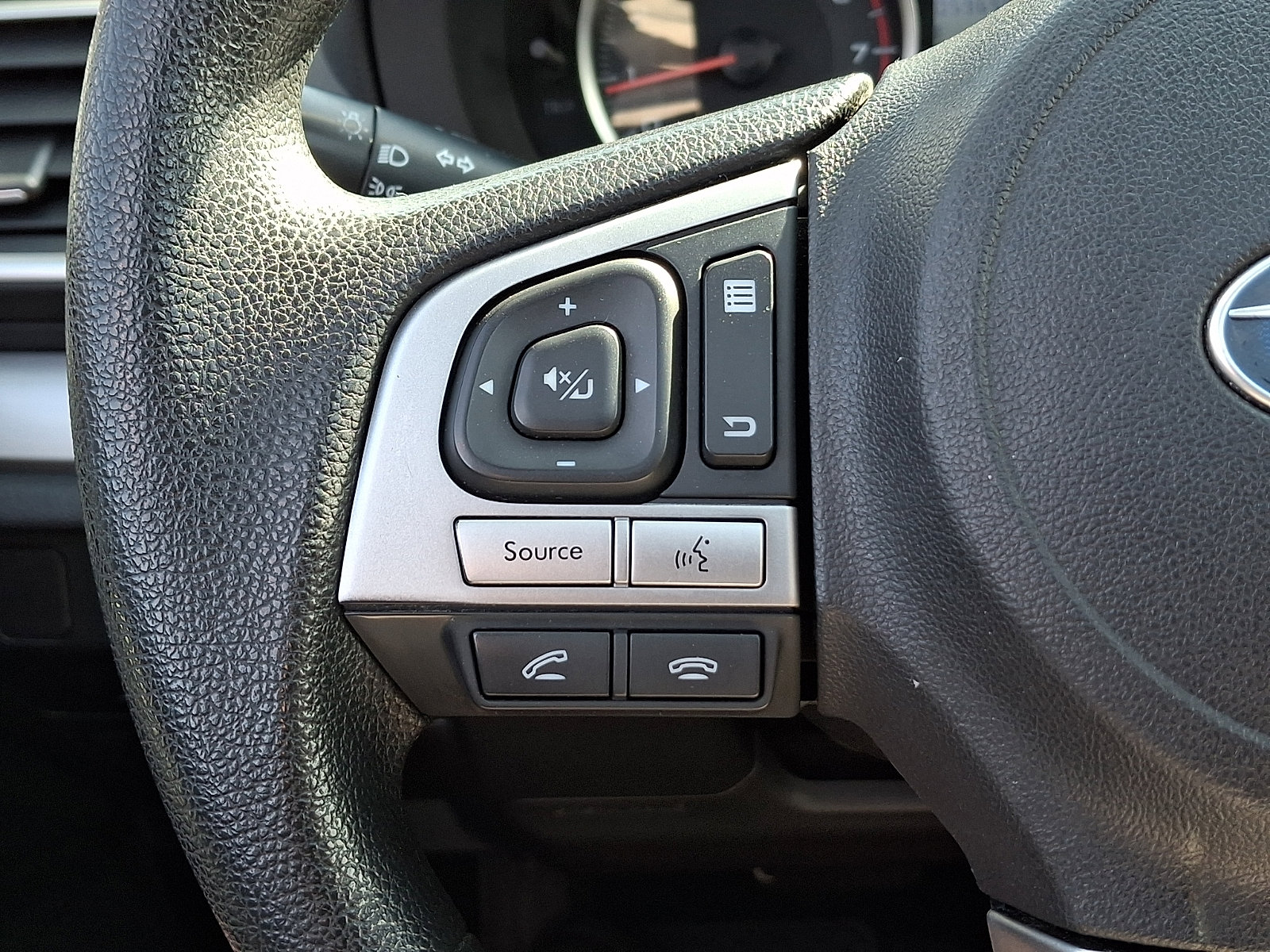 Used 2017 Subaru Forester 2.5i Premium w/ All-Weather Package AWD/4WD image 21