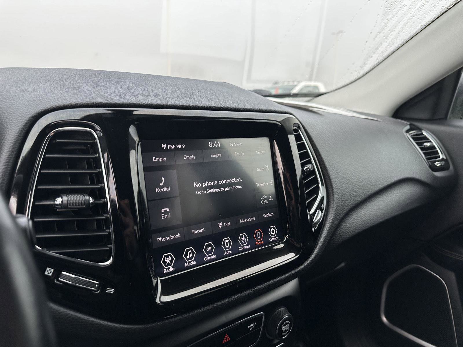 Used 2020 Jeep Compass Limited AWD/4WD image 22