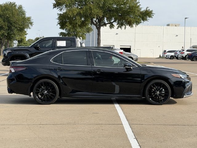 Used 2024 Toyota Camry XSE FWD image 3