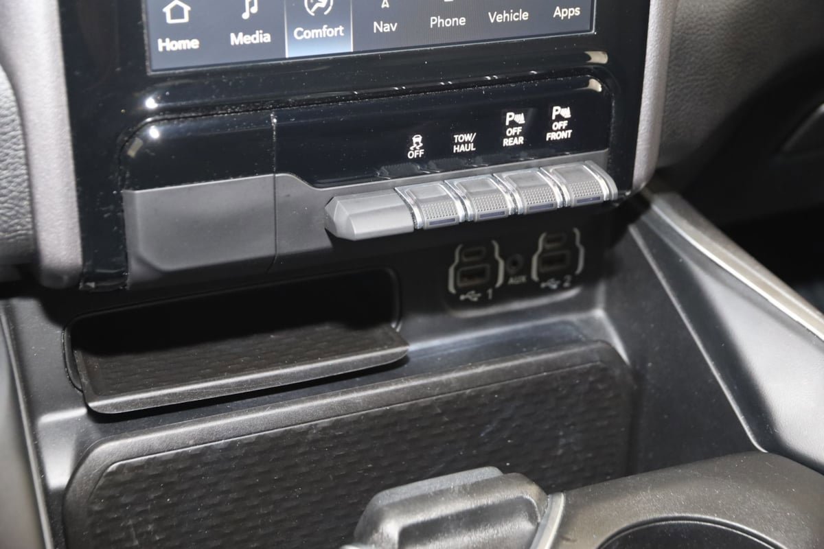 Used 2023 RAM 1500 Big Horn AWD/4WD image 28