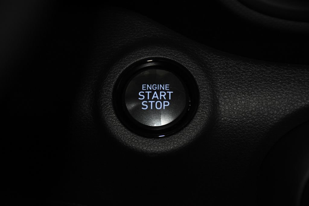 New 2026 Hyundai Venue SEL FWD image 18