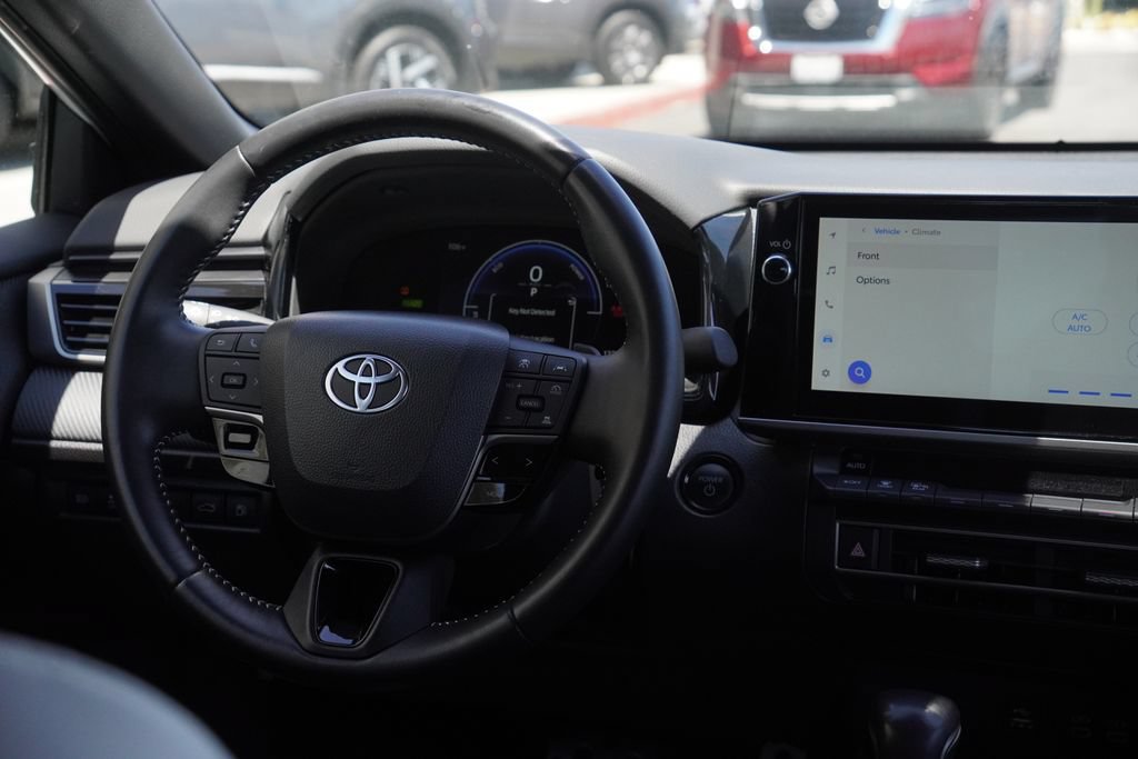 Used 2025 Toyota Camry SE w/ Multimedia Upgrade Package FWD image 41