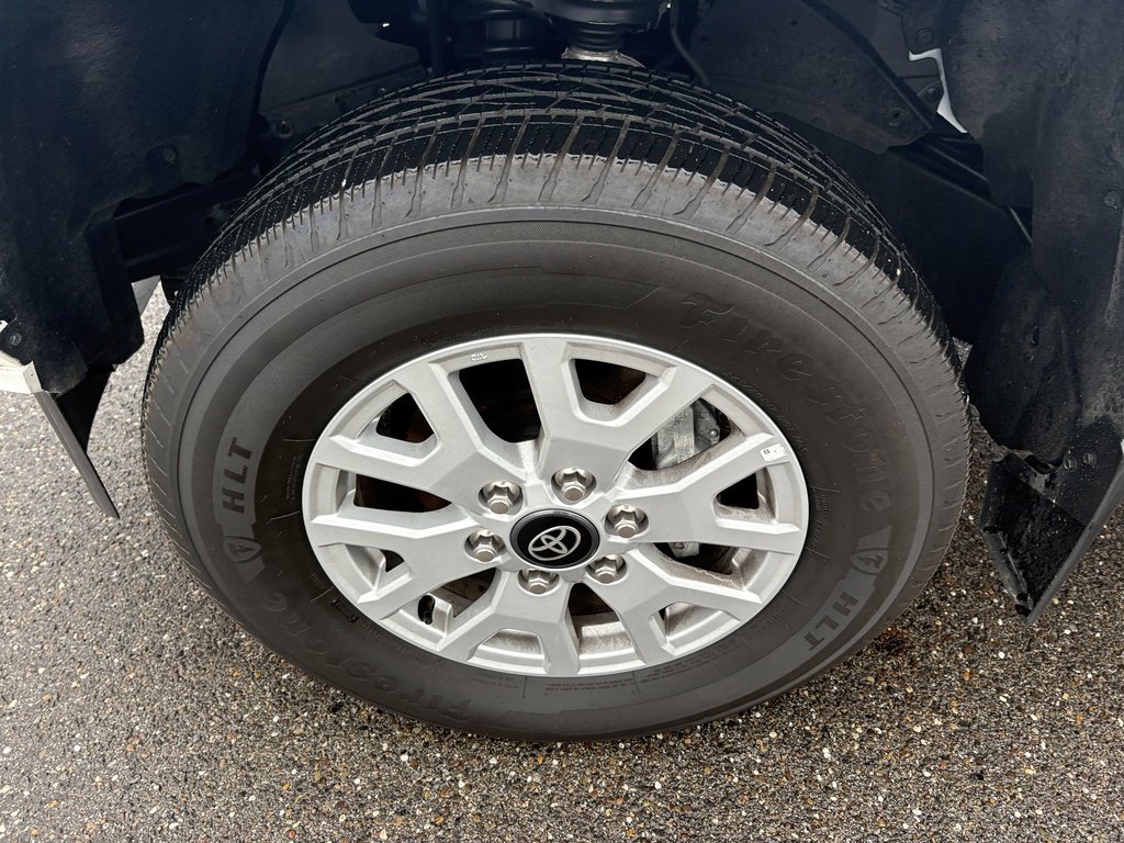 Used 2024 Toyota Tacoma SR5 image 12