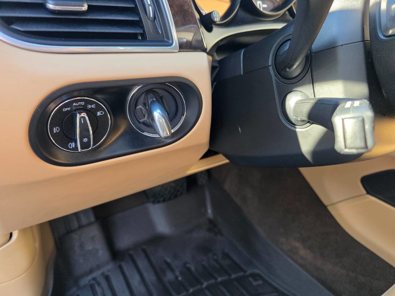 Used 2017 Porsche Macan GTS image 16