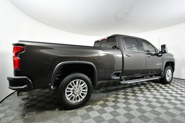 Used 2021 Chevrolet Silverado 2500 High Country w/ Safety Package II image 10