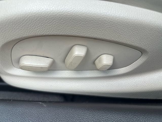 Used 2016 Buick LaCrosse Leather image 13