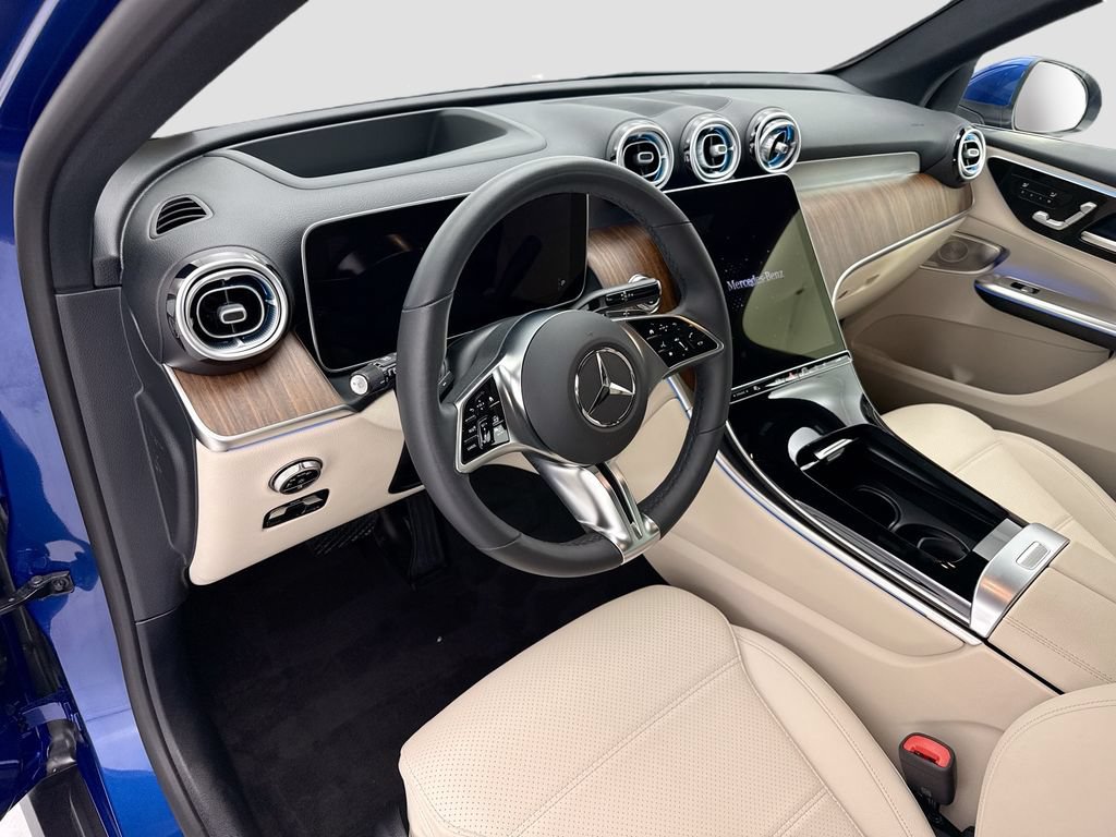 Certified 2026 Mercedes-Benz GLC 300 image 9