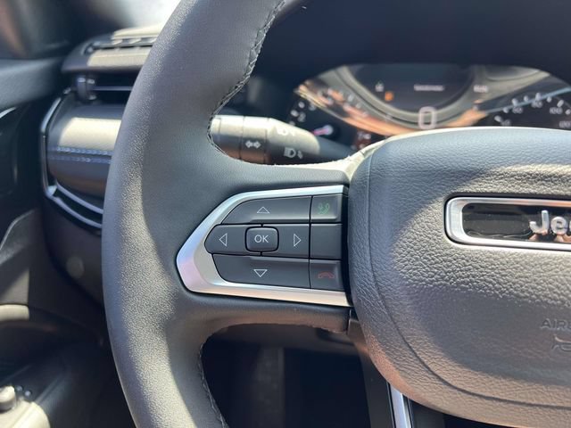 New 2026 Jeep Compass Latitude AWD/4WD image 17