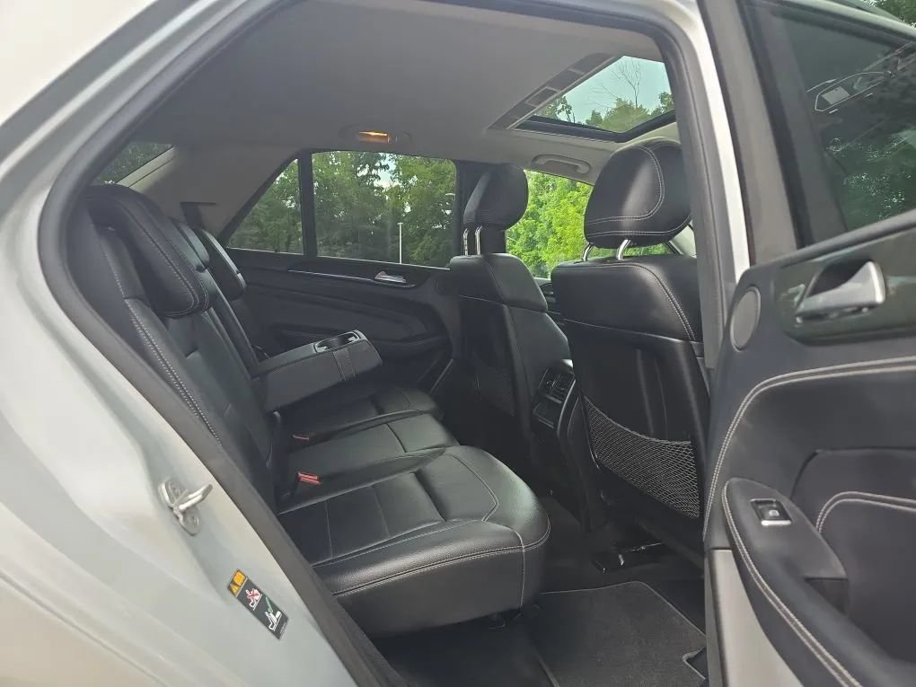 Used 2015 Mercedes-Benz ML 350 2WD image 43