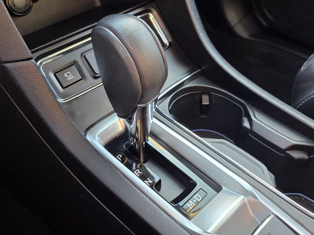 Certified 2023 Subaru Ascent Limited w/ Technology Package image 39