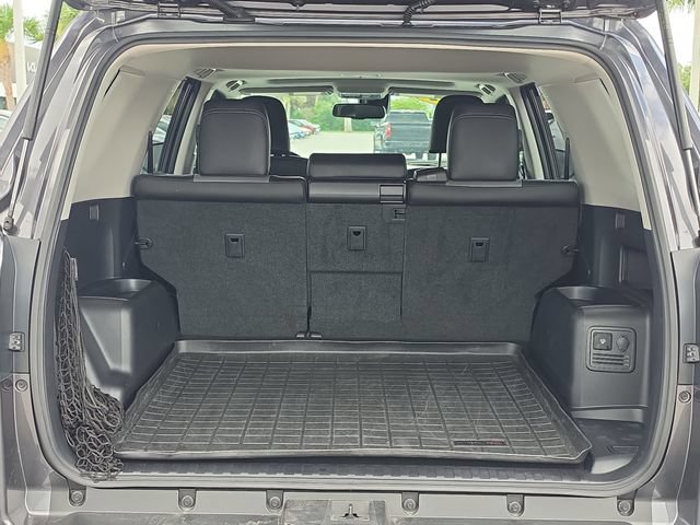 Used 2022 Toyota 4Runner SR5 Premium w/ Moonroof Package RWD image 7