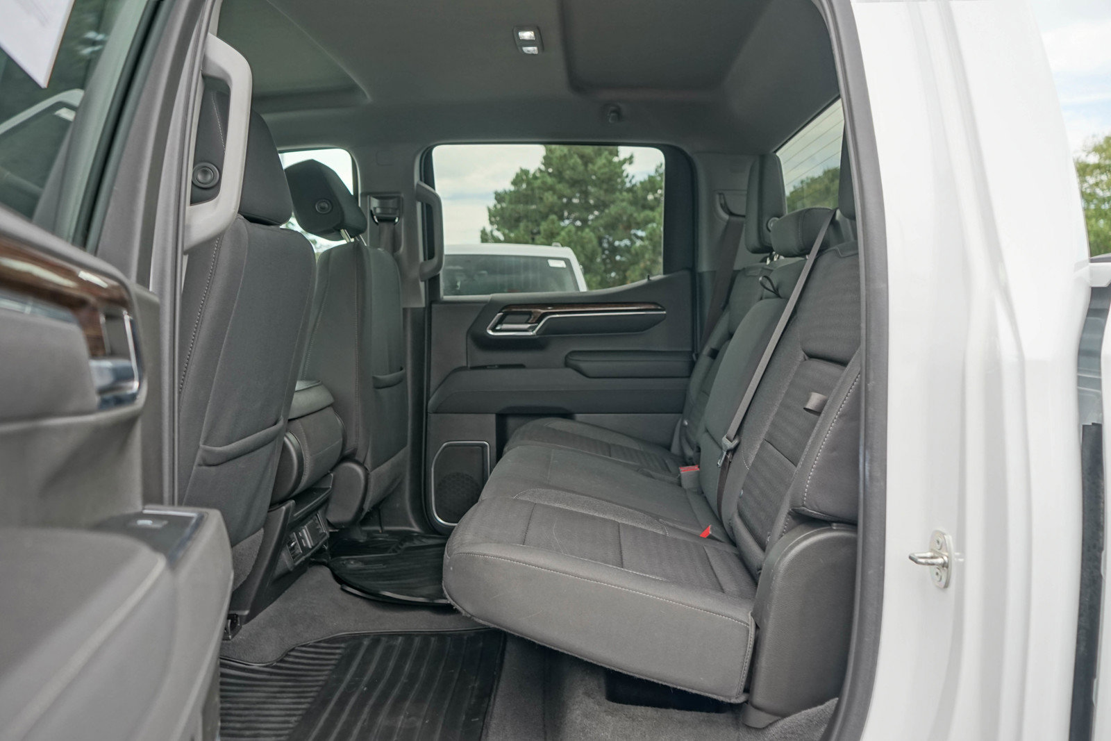 Used 2023 GMC Sierra 1500 Elevation image 21