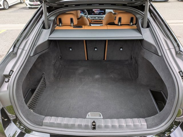 Certified 2023 BMW i4 eDrive35 w/ Premium Package RWD image 6