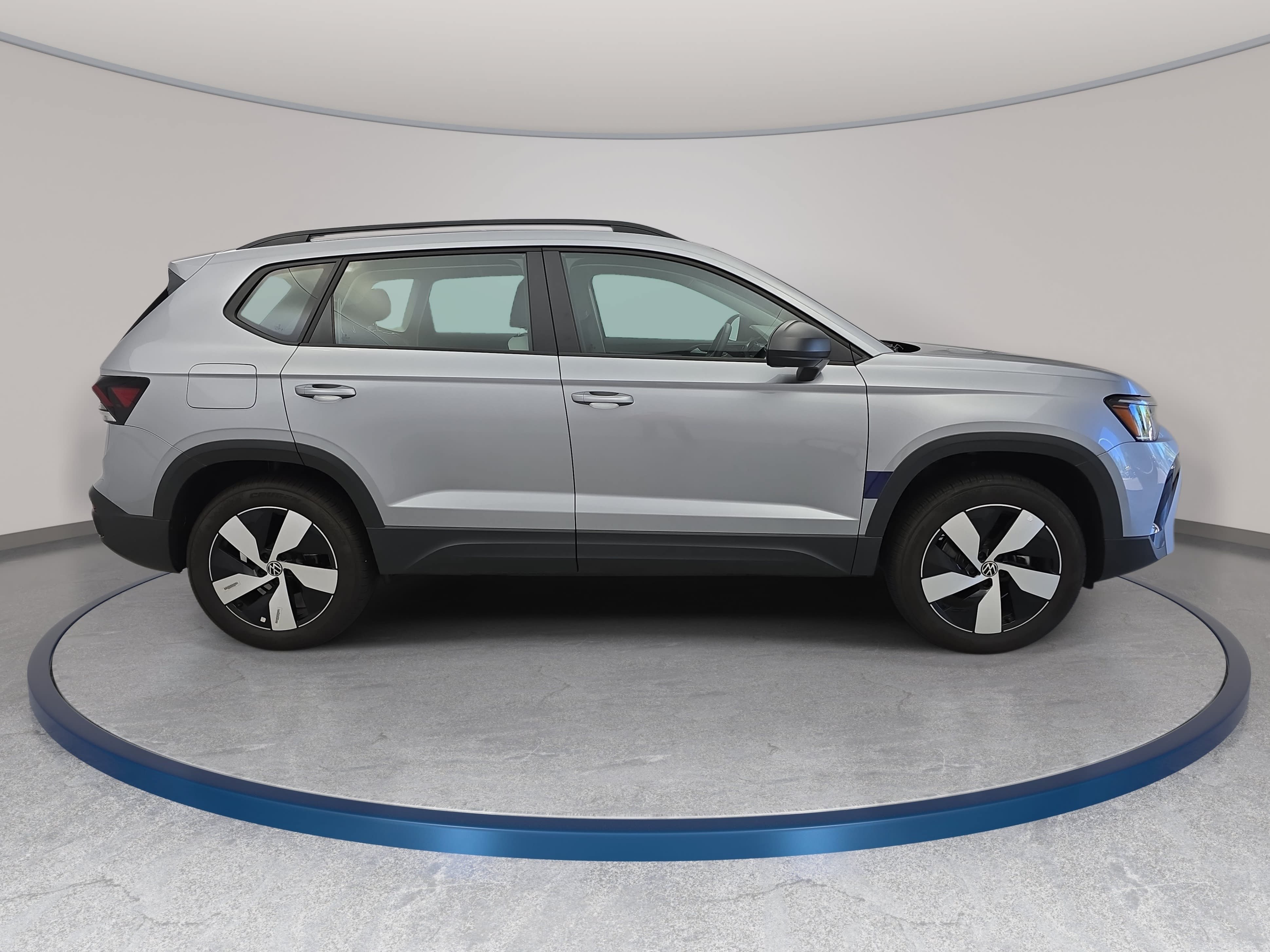 Used 2025 Volkswagen Taos S AWD/4WD image 4