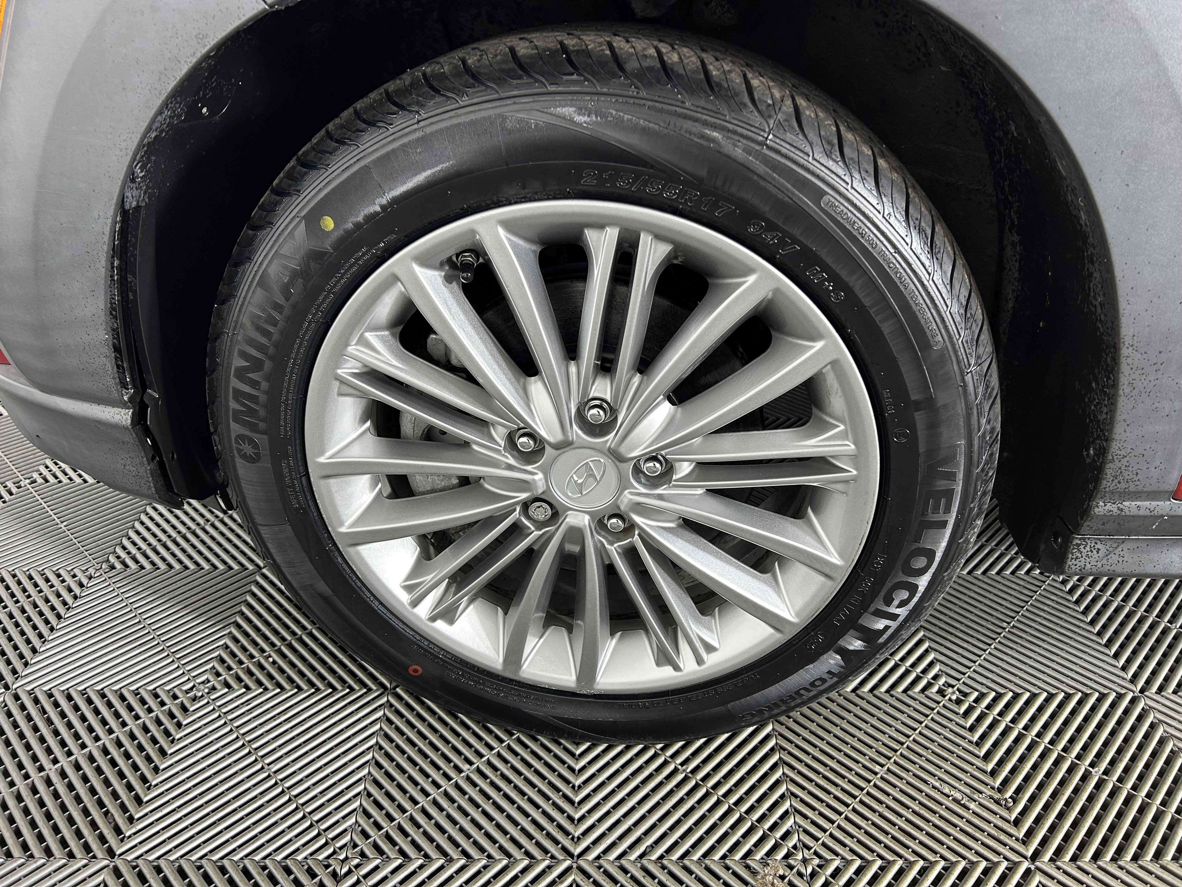 Used 2020 Hyundai Kona SEL w/ Cargo Package image 5