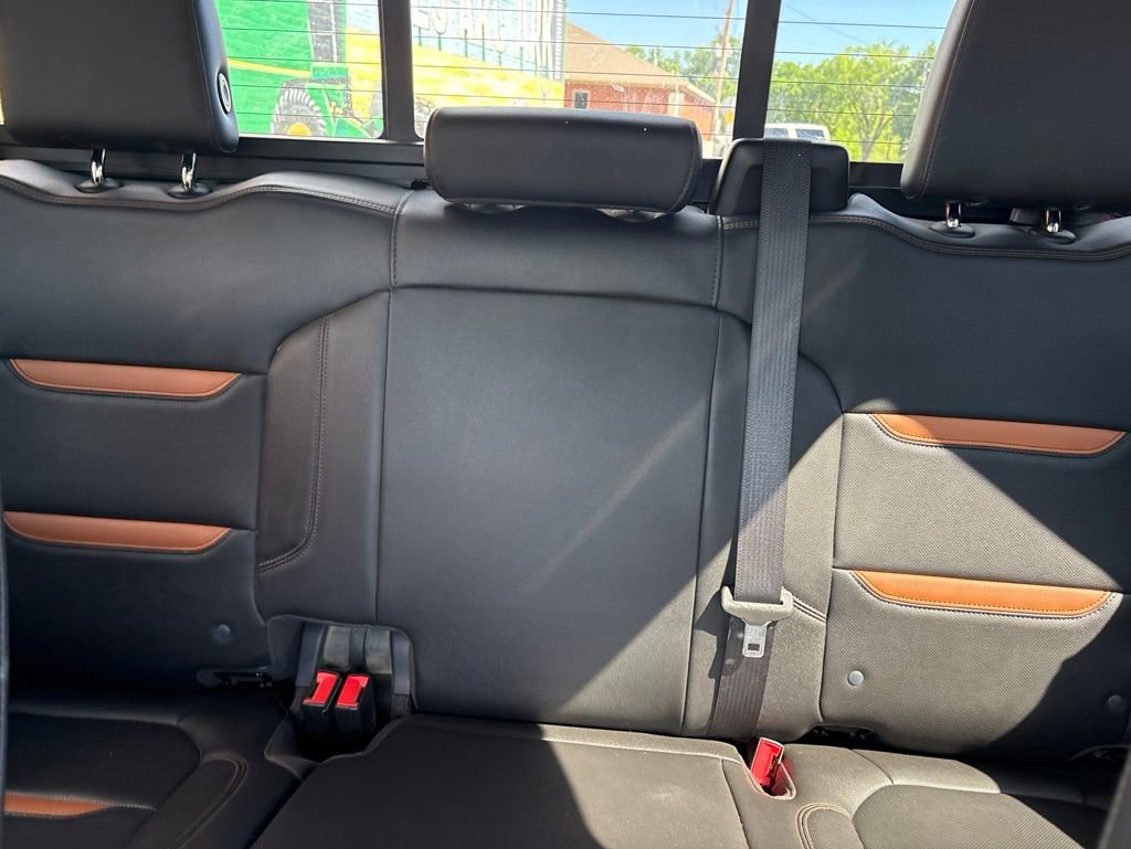 Used 2019 GMC Sierra 1500 AT4 w/ AT4 Premium Package AWD/4WD image 22