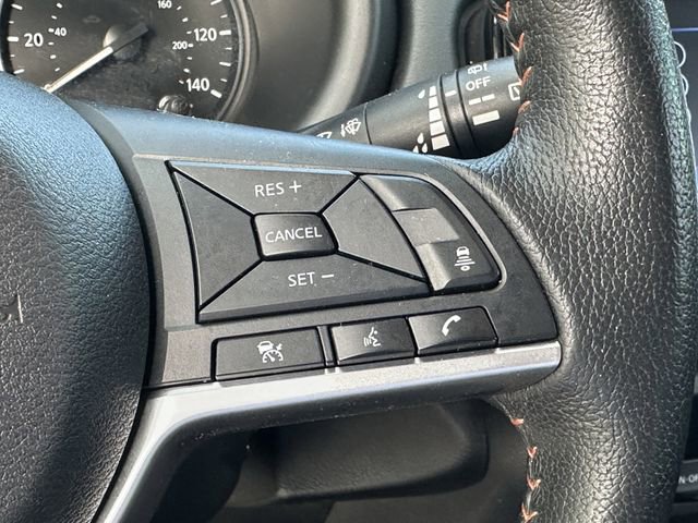 Used 2021 Nissan Kicks SR image 26