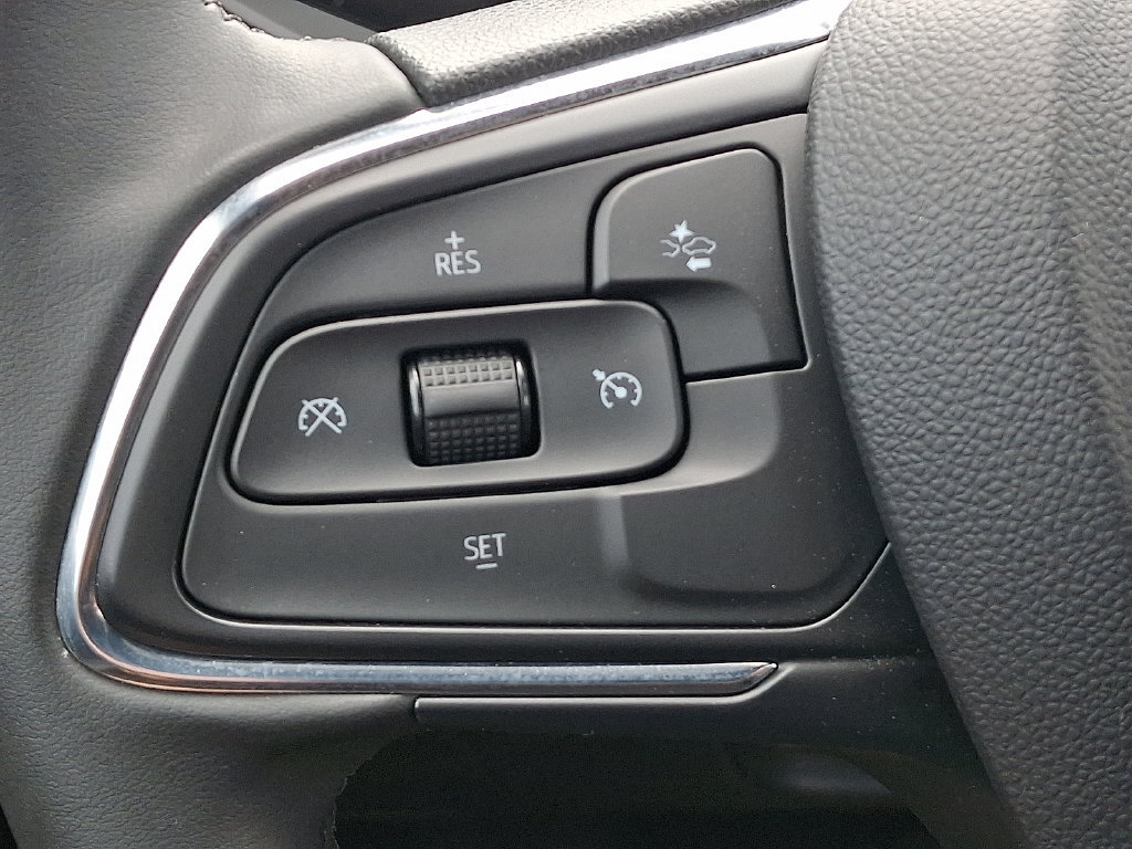 Certified 2024 Buick Envista Sport Touring w/ Convenience II Package FWD image 21