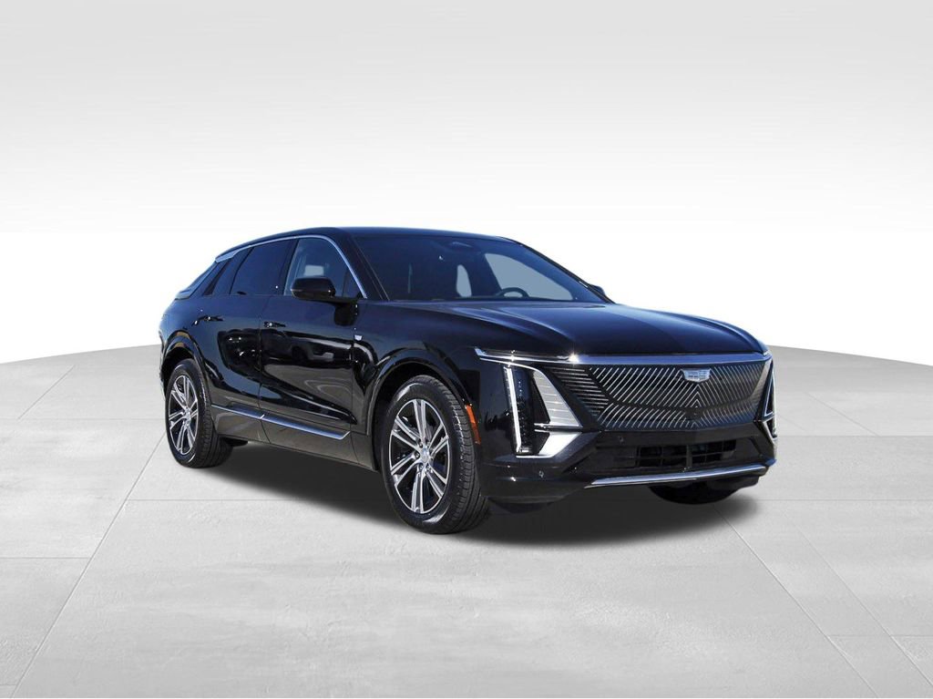 New 2026 Cadillac Lyriq Luxury image 1