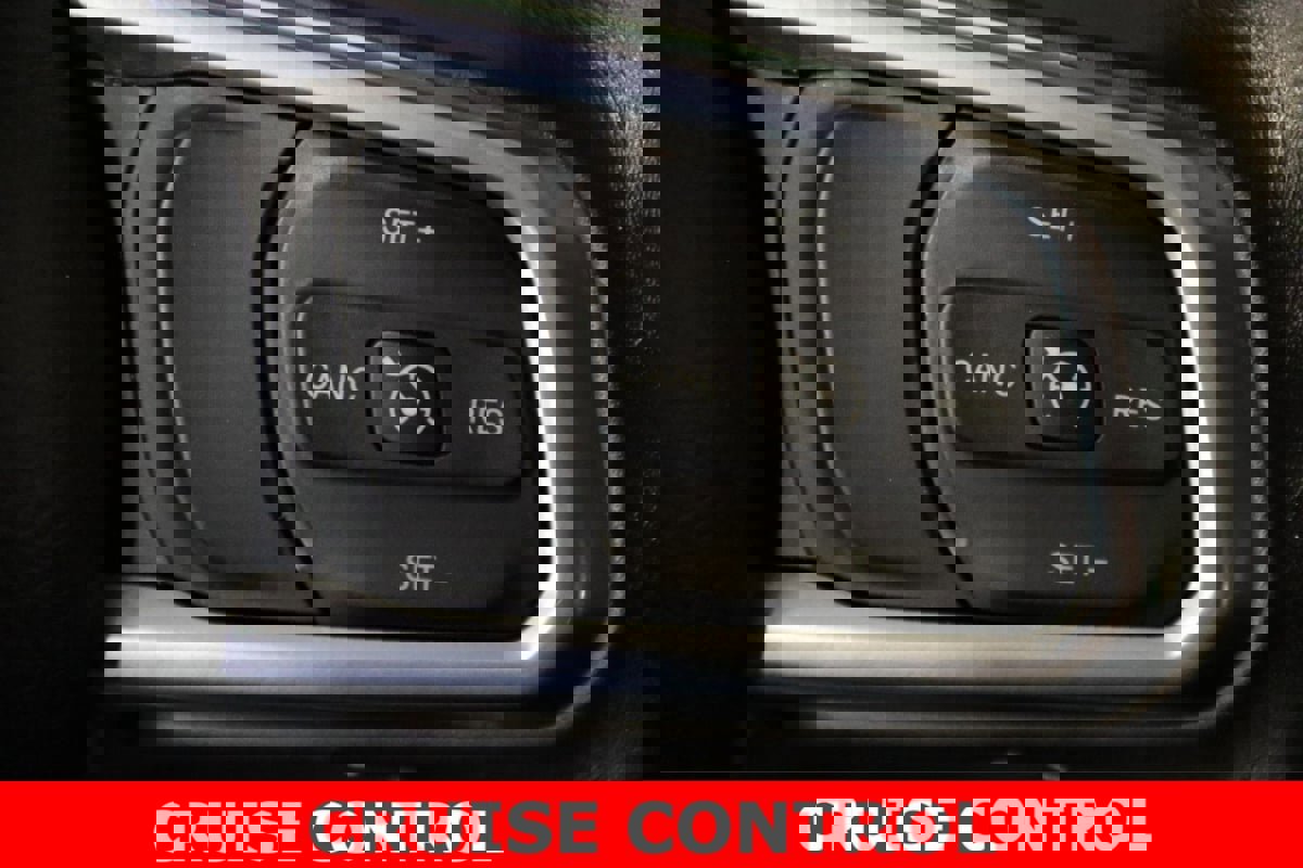 Used 2022 Jeep Wrangler Unlimited Sahara w/ Cold Weather Group image 26