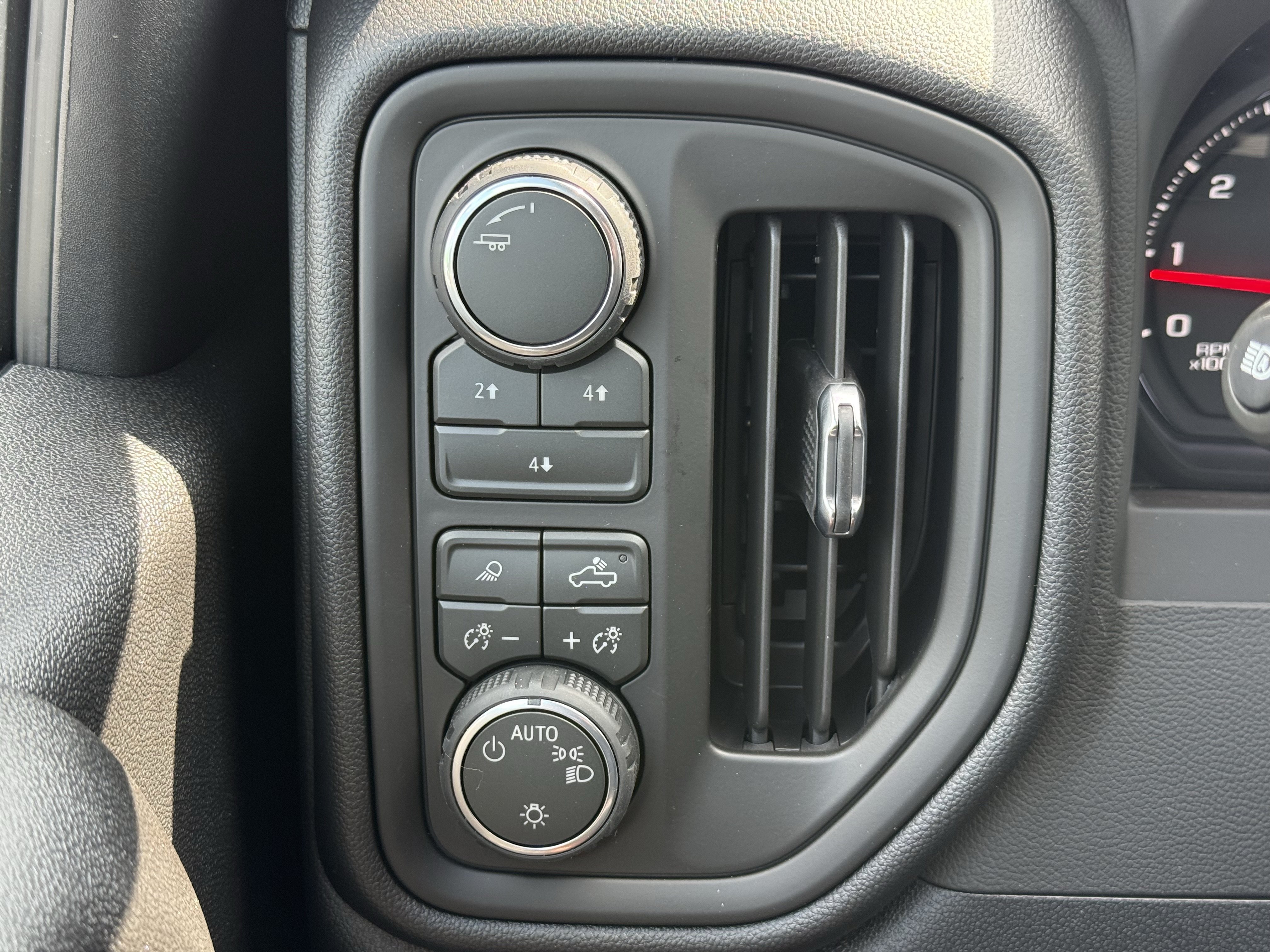 New 2026 Chevrolet Silverado 2500 W/T w/ WT/CX Safety Package AWD/4WD image 26