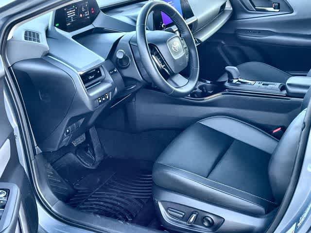 Used 2024 Toyota Prius XLE image 3