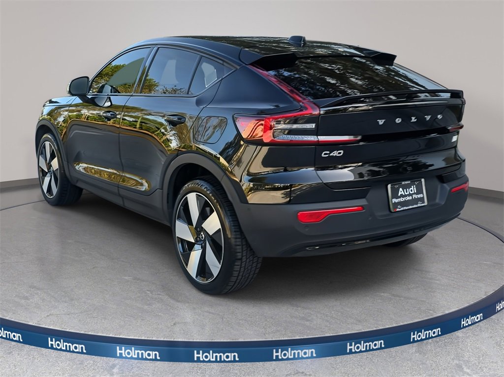 Used 2022 Volvo C40 P8 Recharge Ultimate image 8