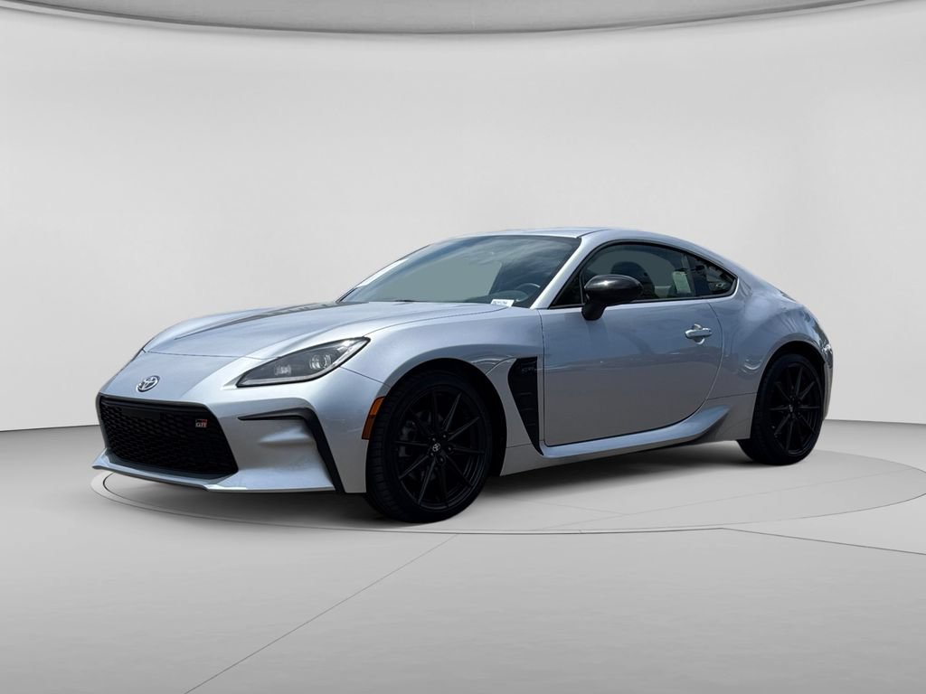 Used 2024 Toyota GR86 Premium RWD image 7